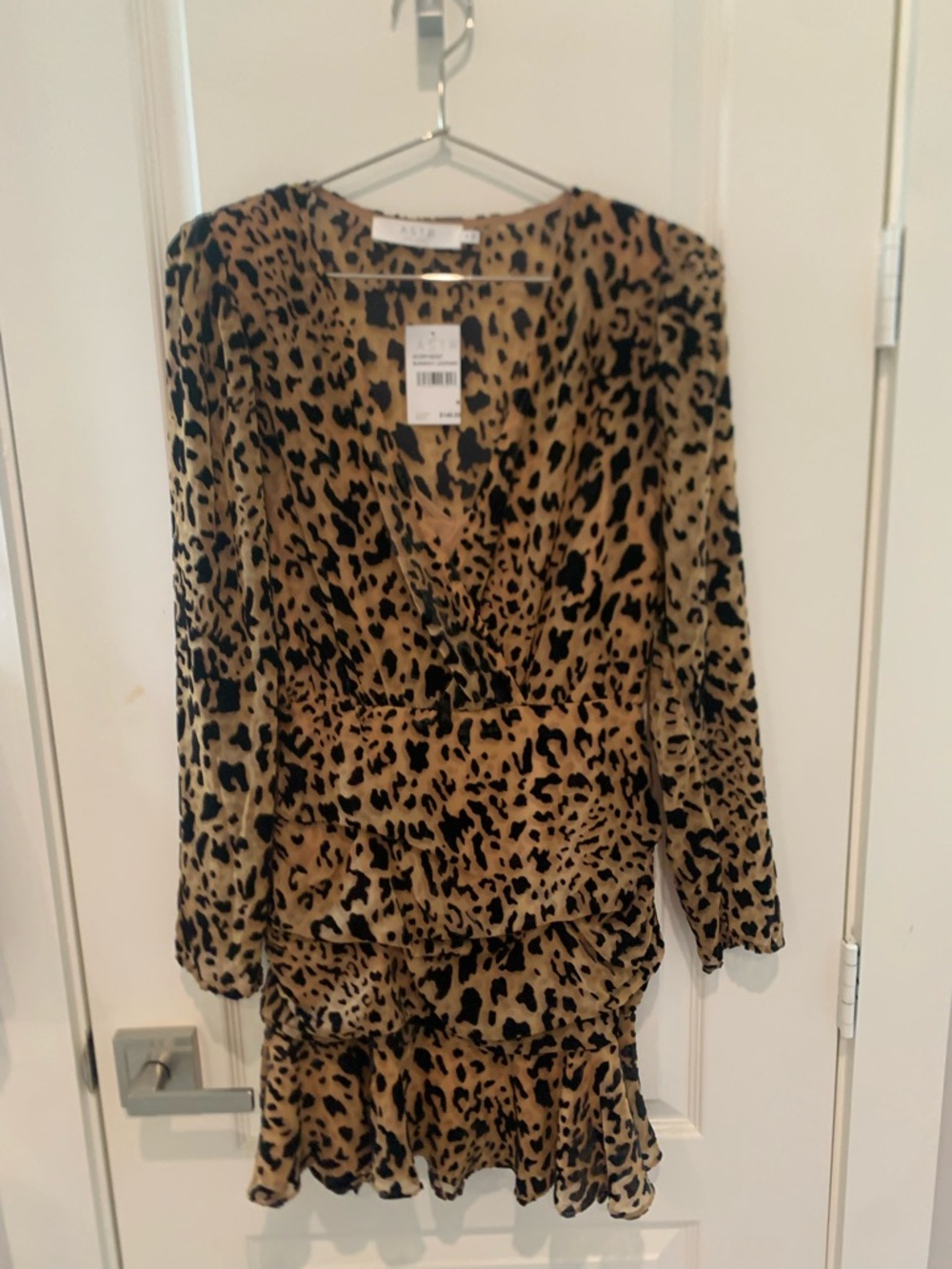 Astr Leopard Print V-Neck Mini Dress - Tan & Black